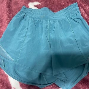 lululemon hotty hot shorts